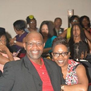 Meet your Posher, Gwen